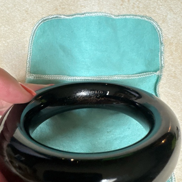 Tiffany & Co. Elsa Peretti Black Lacquer Bangle - Picture 4 of 5